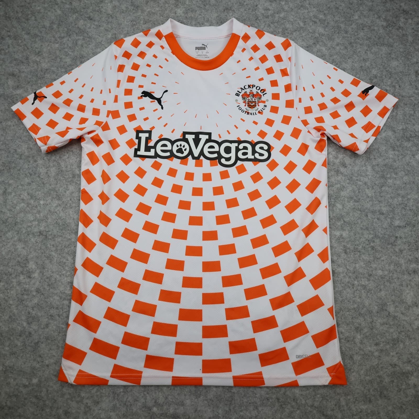 Blackpool Football Shirt Medium White Away Kit 2023 2024 Puma Soccer Jersey