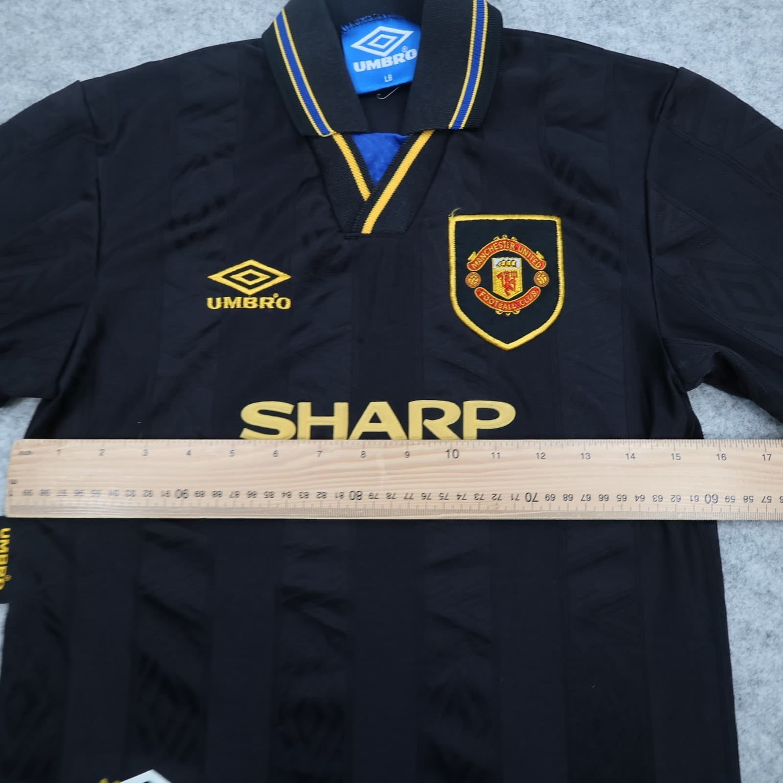 Vintage Manchester United Shirt Kids Large Boys Away Kit 1993 1995 Umbro Jersey photo 9