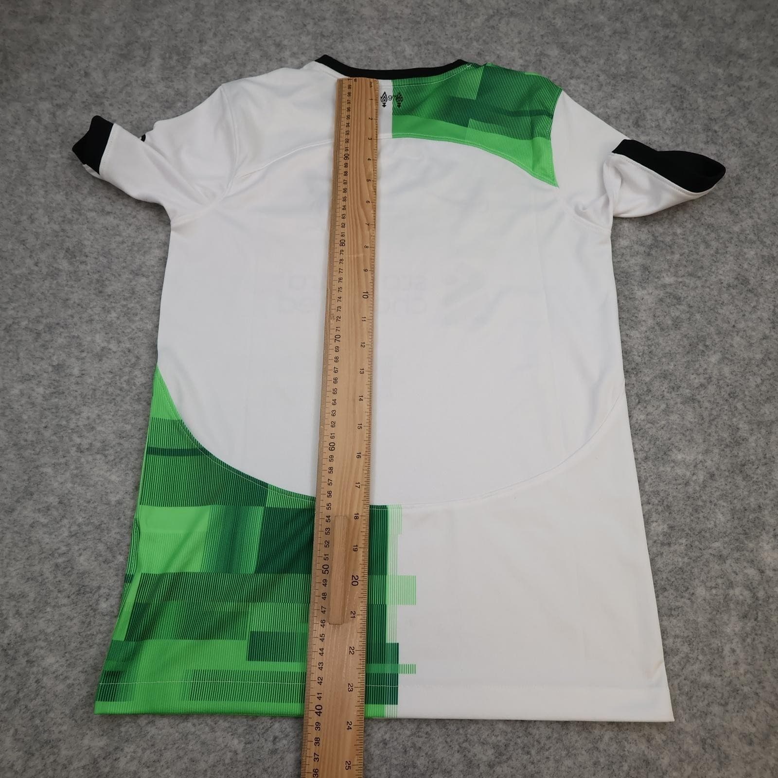 Liverpool Away Shirt Kids 12-13 Years Large White 2023 2024 Nike Soccer Jersey photo 11