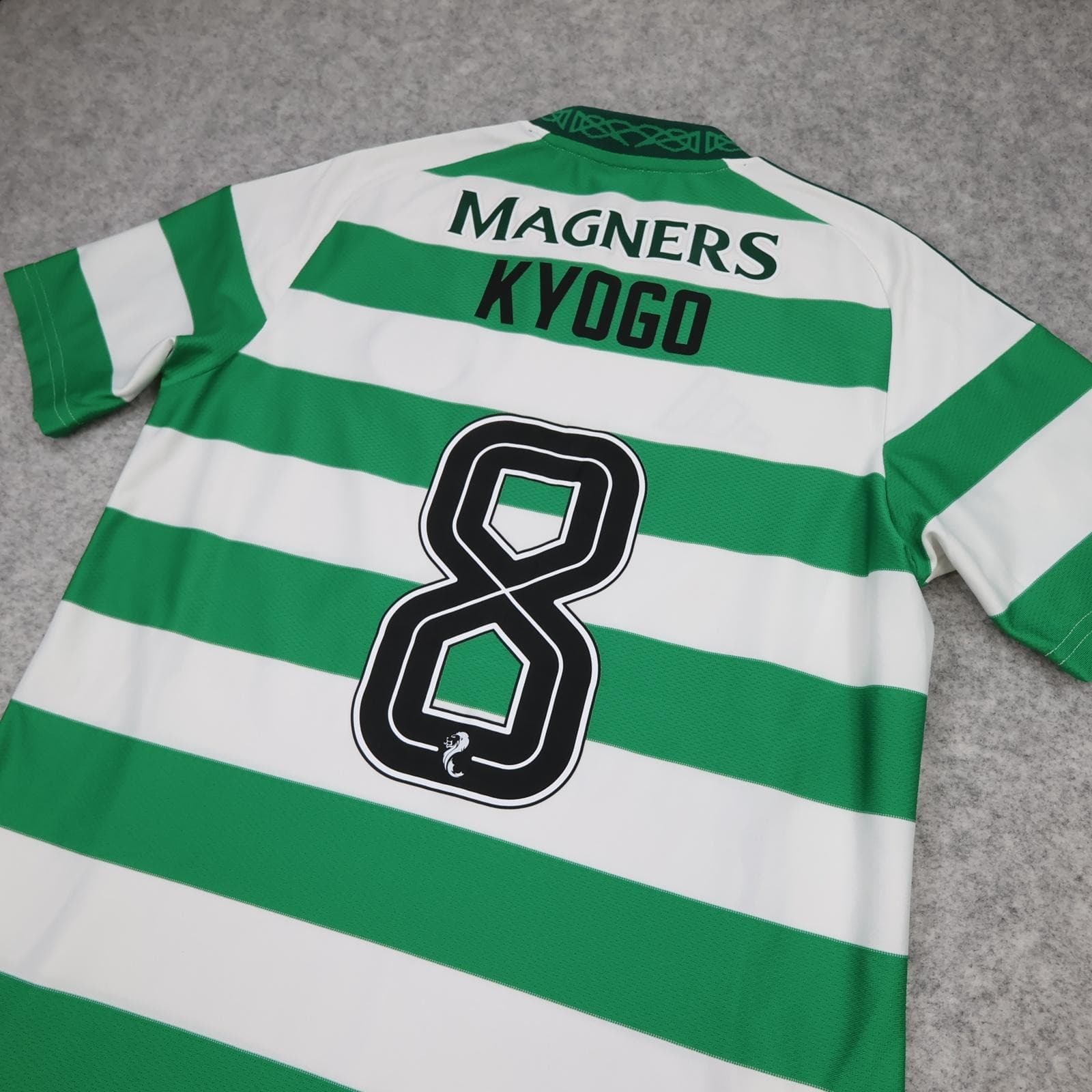 Celtic Shirt Mens Medium Green White Home 2024 2025 Adidas Soccer Jersey Kyogo 8 photo 9