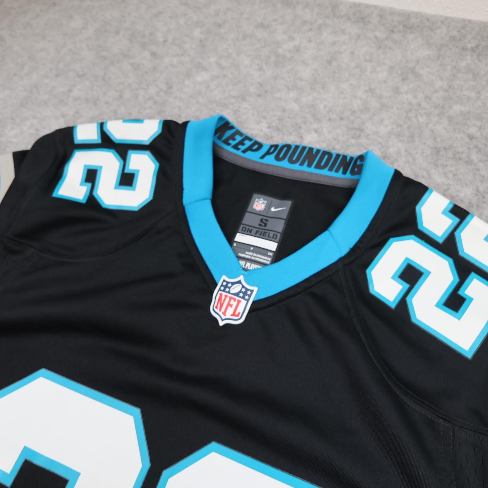 Carolina Panthers Shirt Mens Small Black NFL 2017 2018 Nike McCaffrey 22 Jersey photo 5