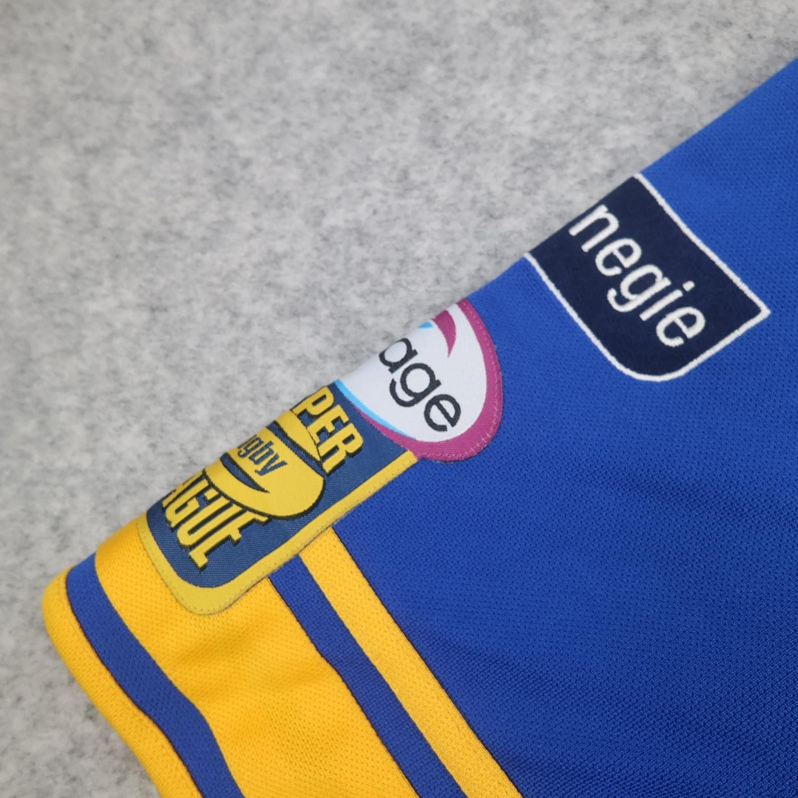 Leeds Rhinos Rugby Shirt Mens Medium Blue Rugby League ISC Building Society photo 7