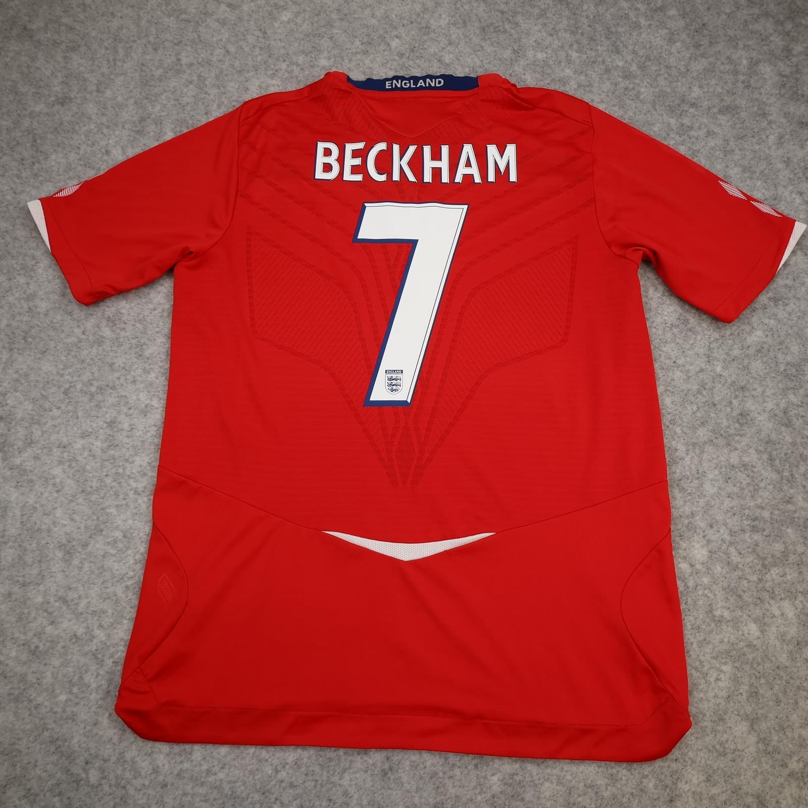 England Away Shirt Mens Large Red 2008 2010 Football Umbro Beckham 7 Jersey