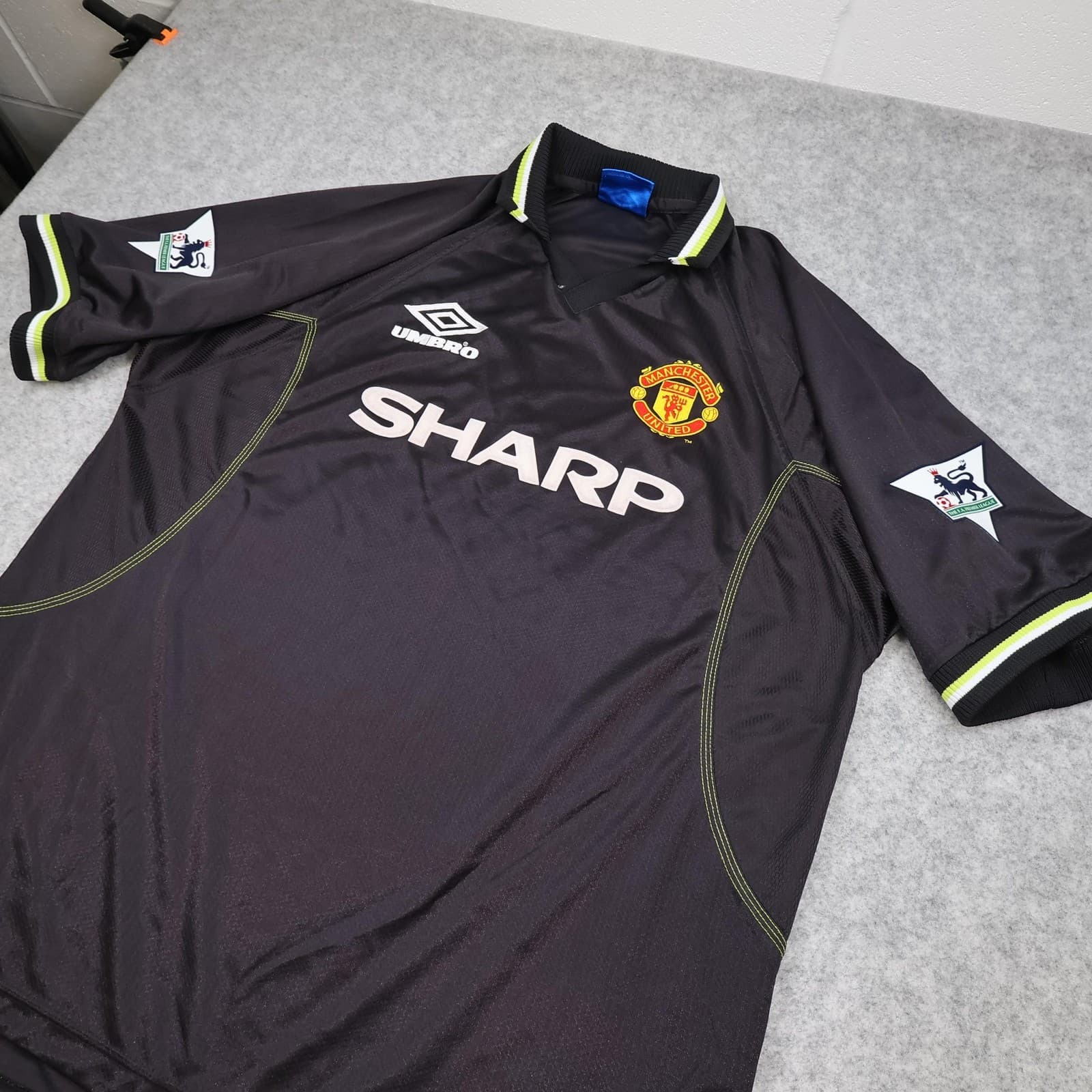 Vintage Manchester United Shirt 2XL Black Away Umbro 1998 1999 Keane Jersey photo 7