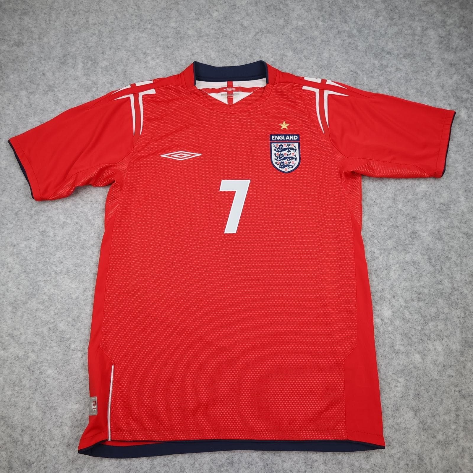 Vintage England Away Shirt Mens Small Red 2004 2006 Football Umbro Beckham 7 photo 2