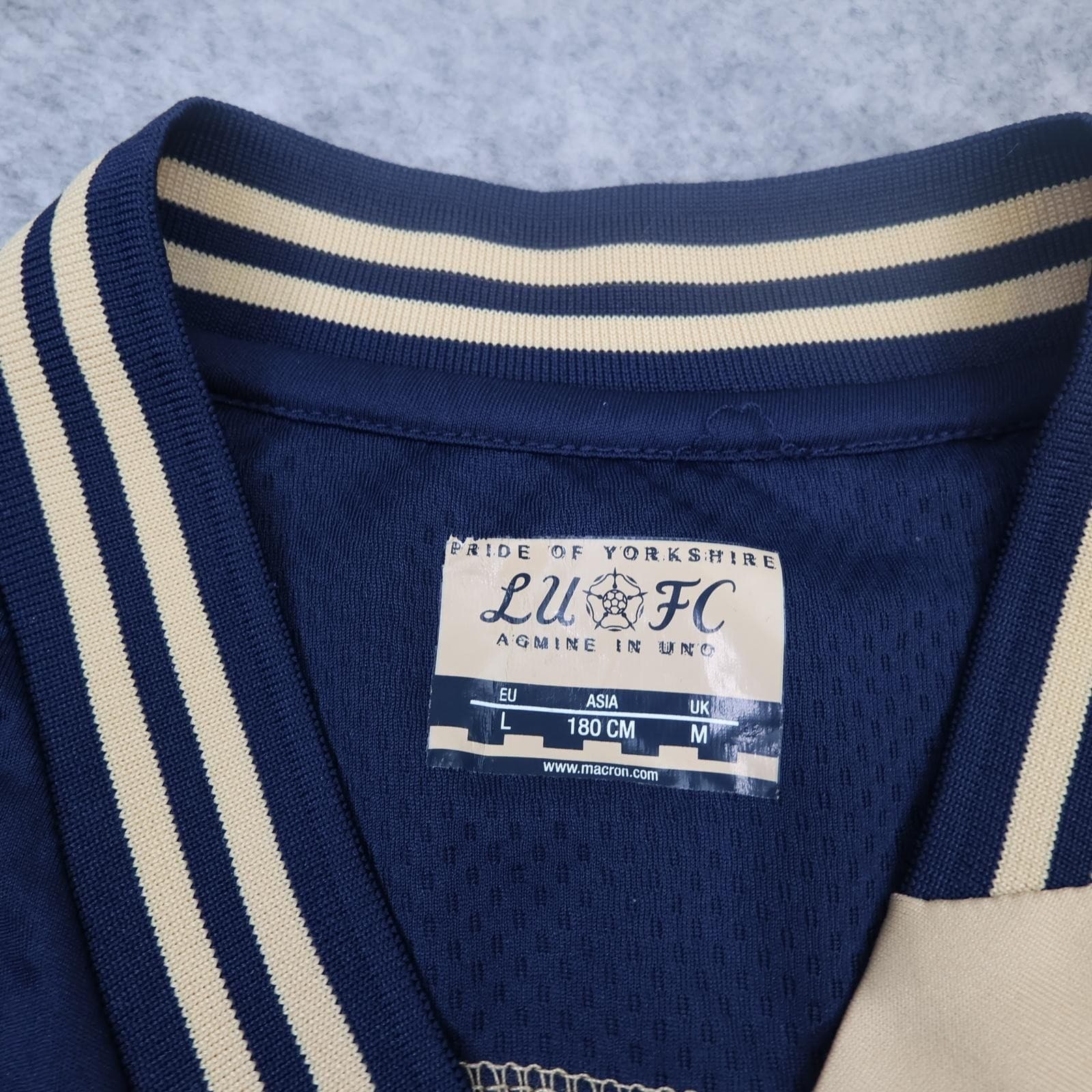 Leeds United Shirt Mens Medium Beige Away 2013 2014 Macron Soccer Jersey photo 7