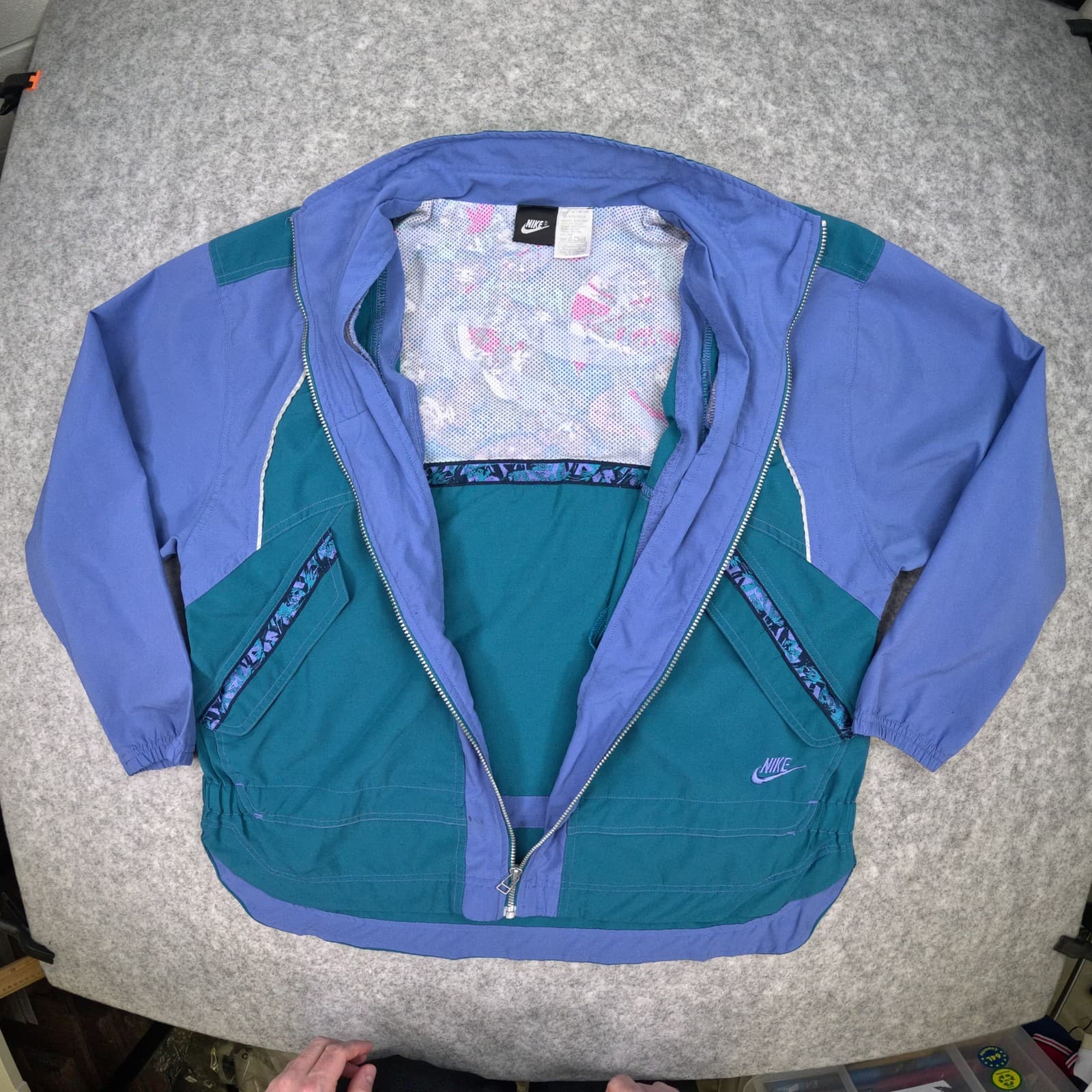 Vintage Nike Windbreaker Shell Jacket Medium 90s Patterned Purple Green photo 2