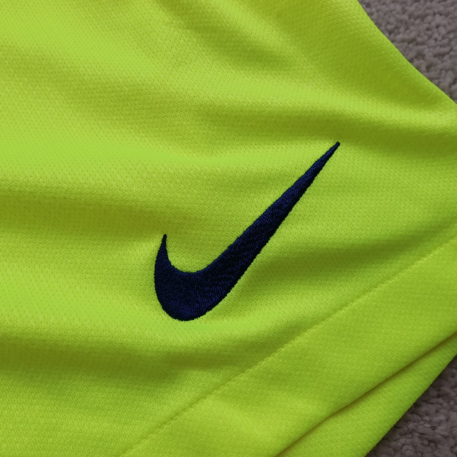 Barcelona Football Shorts Large Yellow Away 2018 2019 Nike Mens Dri-Fit photo 4