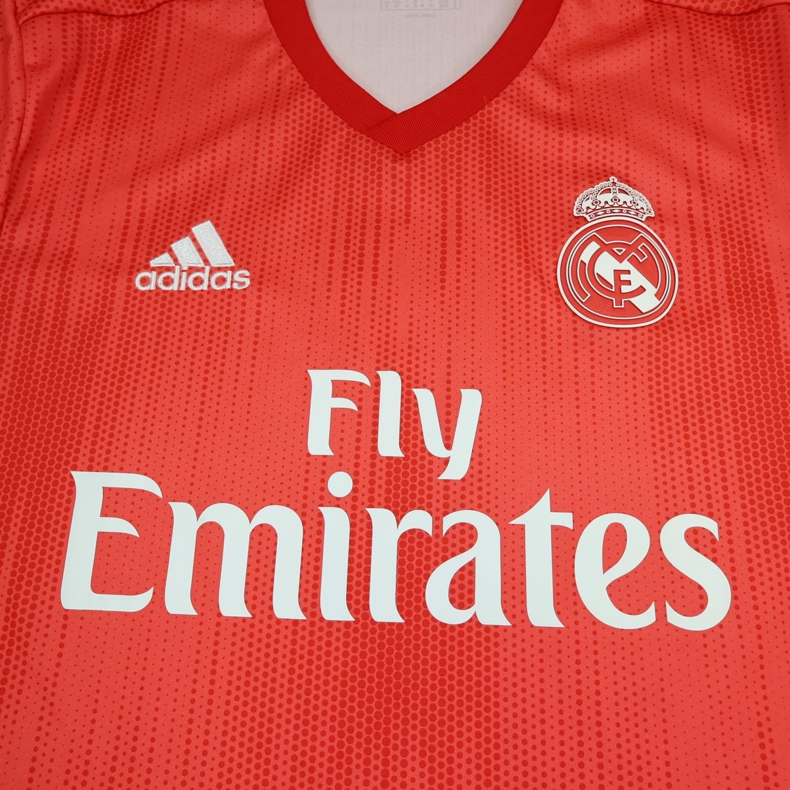 Real Madrid Shirt Mens Medium Red 3rd Kit 2018 2019 Football Adidas Fly Emirates photo 3