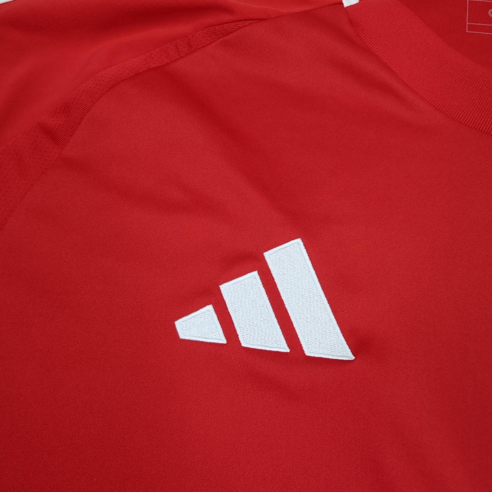 Manchester United Shirt Mens 2XL Red Home 2024 2025 Football Adidas Snapdragon photo 5