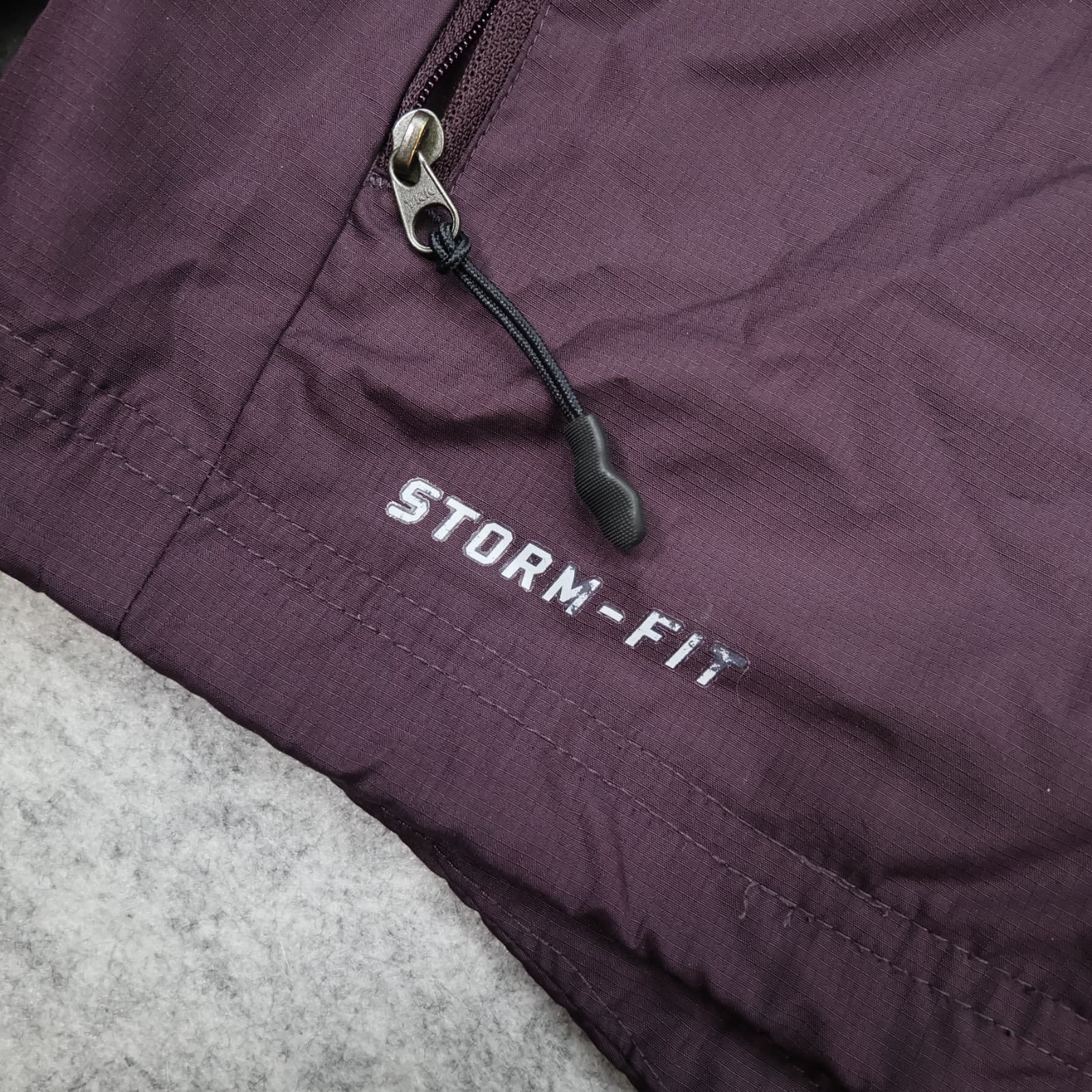 England Football Jacket Large Burgundy Coat Training 2014 2015 Storm Fit Hooded photo 5