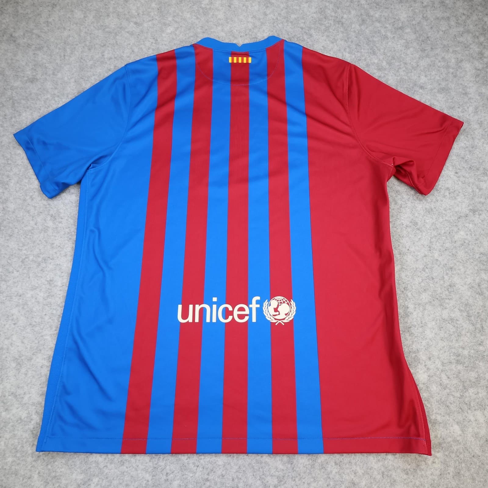 Barcelona Shirt Mens XL Red Blue Home 2021 2022 Football Nike Soccer Jersey photo 2