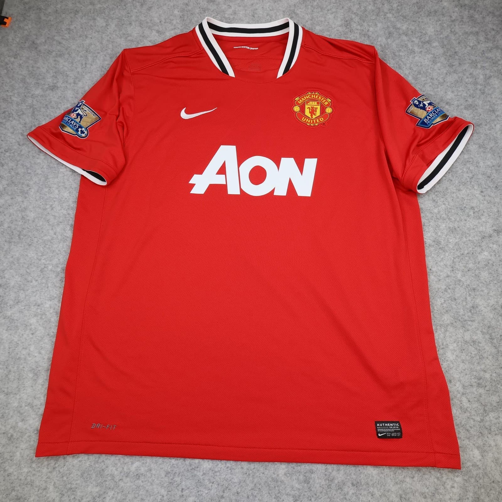 Manchester United Shirt Mens 2XL Red Home 2011 2012 EPL Nike Valencia 25 Jersey photo 2