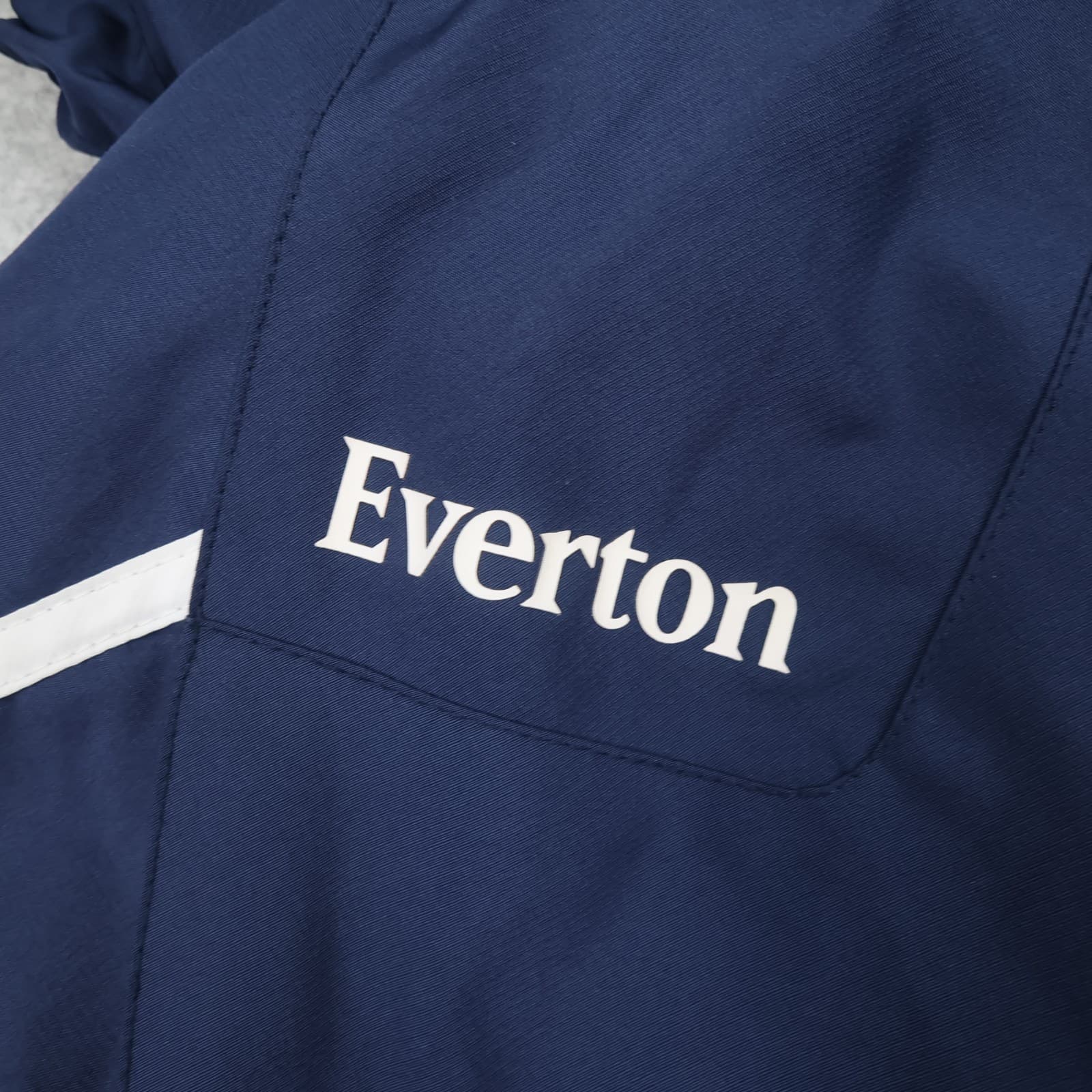 Everton Football Jacket Small Navy Training Rain Jacket Umbro Mens Soccer photo 16