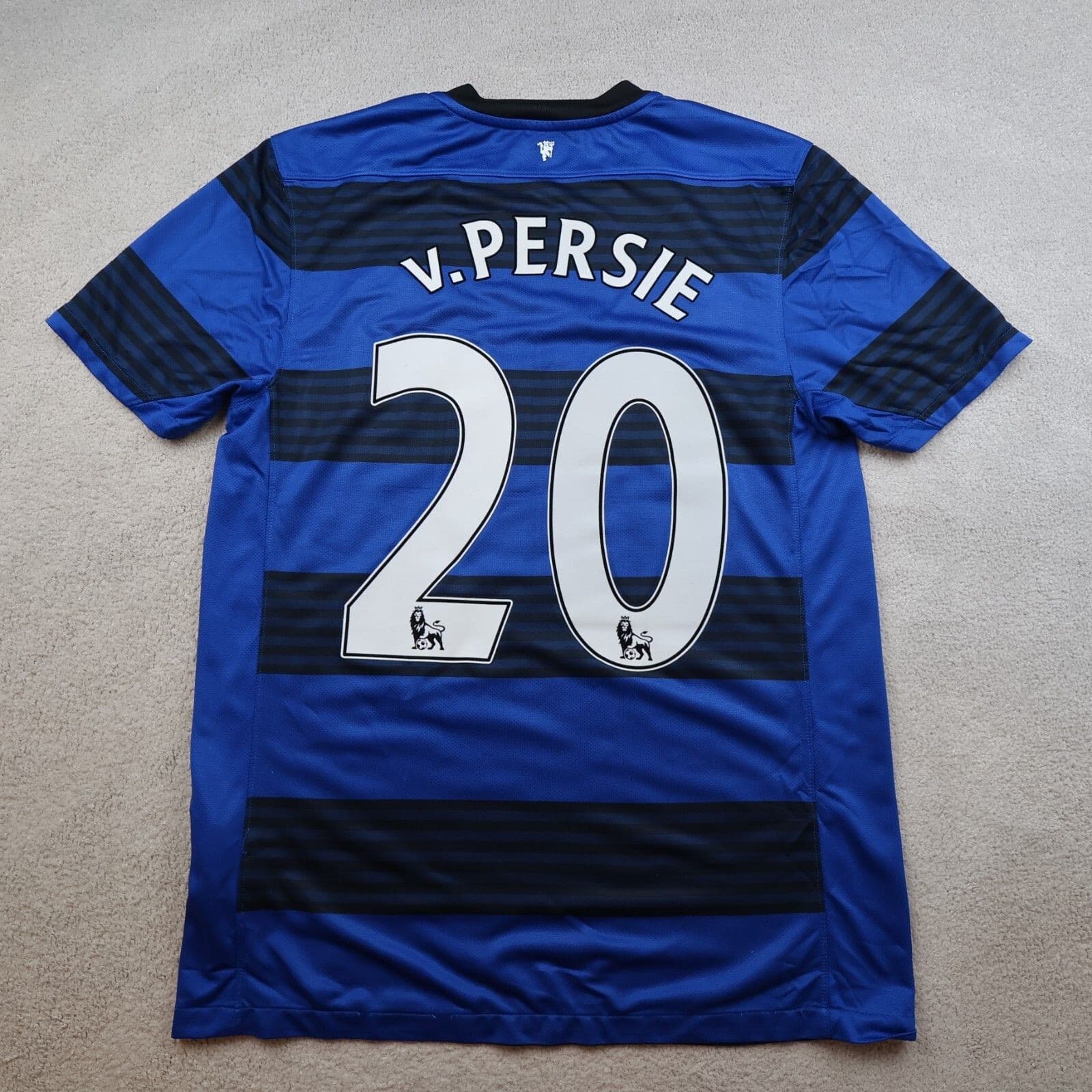 Manchester United Shirt Medium Away Blue Home Kit 2011 2012 Jersey Van Persie