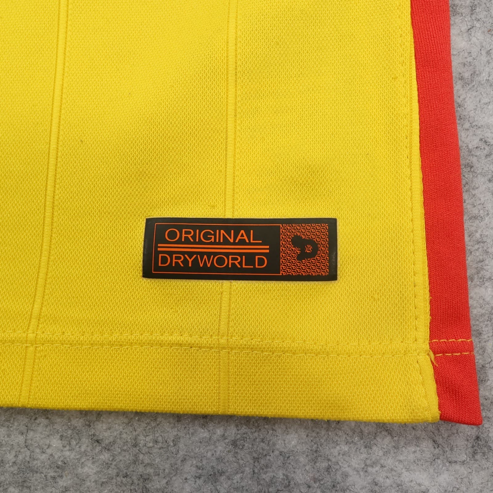 Watford Shirt Large Yellow Home Kit 2016 2017 DryWorld Football Jersey photo 3