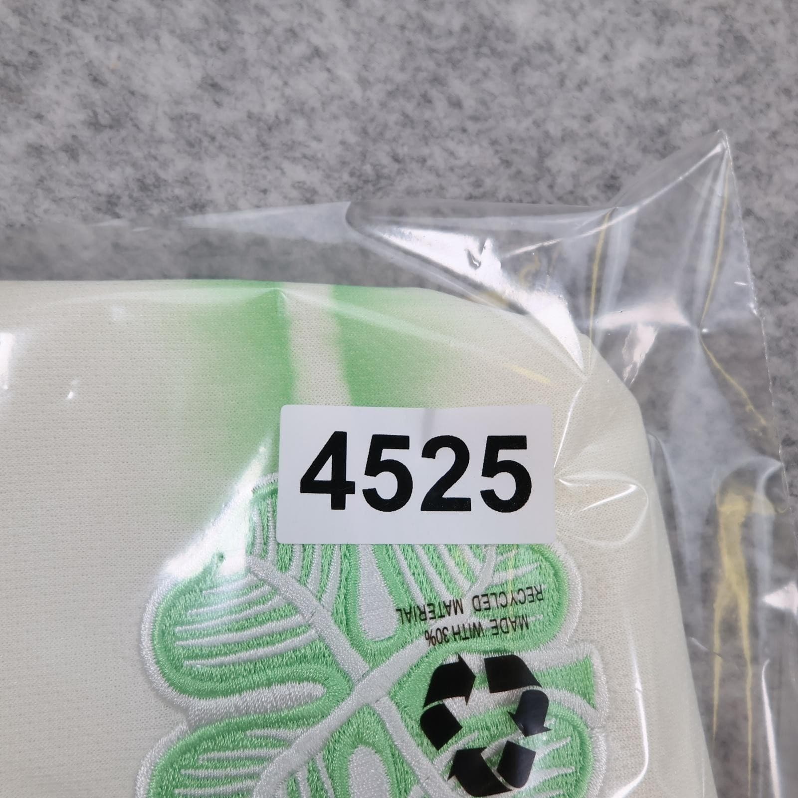 Celtic Shirt Womens Large 16 18 White 3rd Kit 2025 SPFL Football Adidas Jersey photo 14