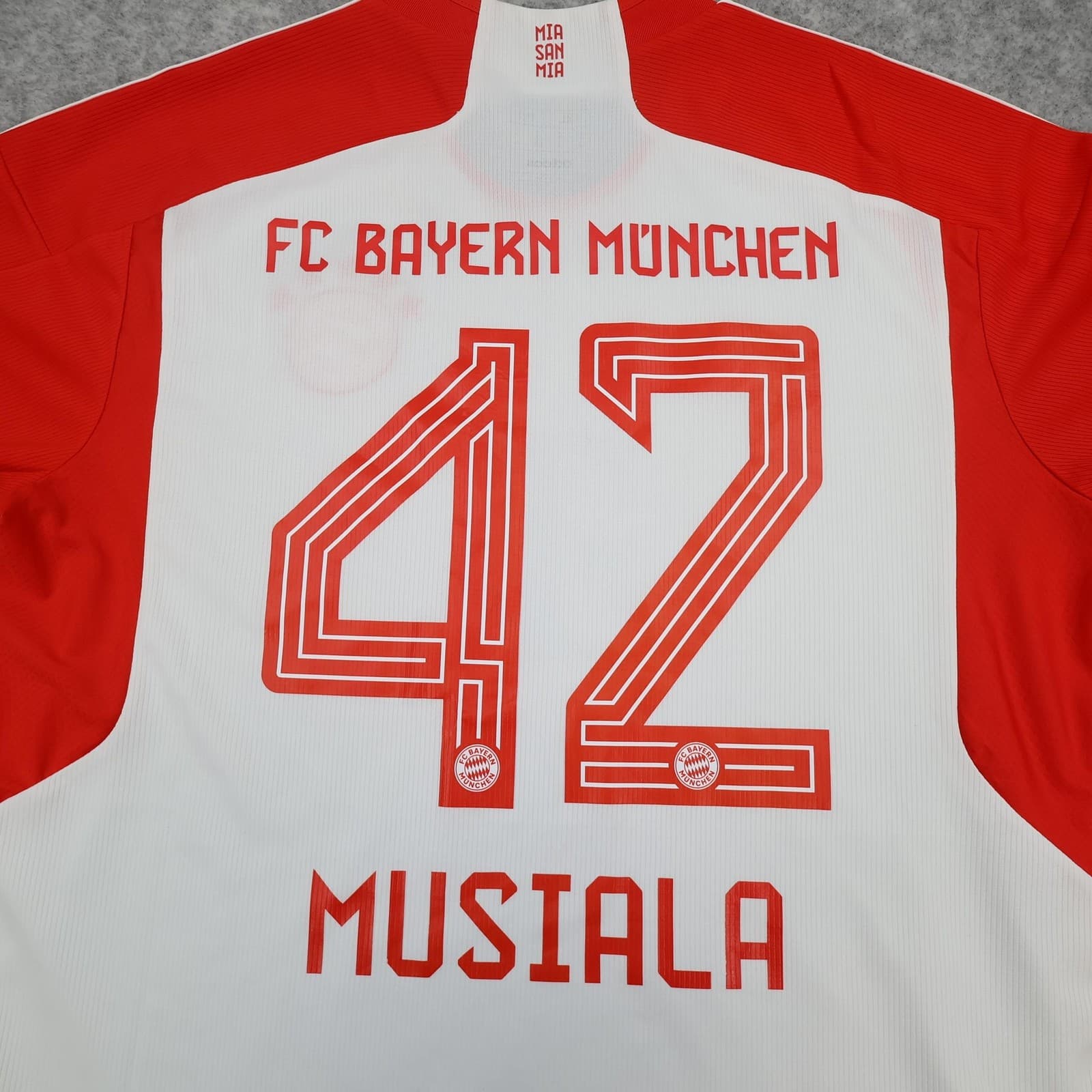 Bayern Munich Shirt Mens XL White Home 2023 2024 Adidas Jersey Musiala 42 photo 3