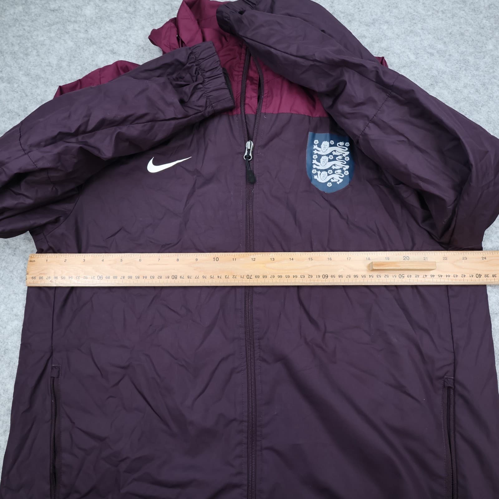 England Football Jacket Large Burgundy Coat Training 2014 2015 Storm Fit Hooded photo 9