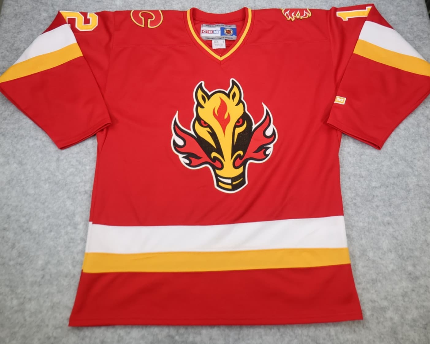 Vintage Calgary Flames Jersey Large Red NHL 90s Hockey Shirt CCM Jarome Iginla photo 2