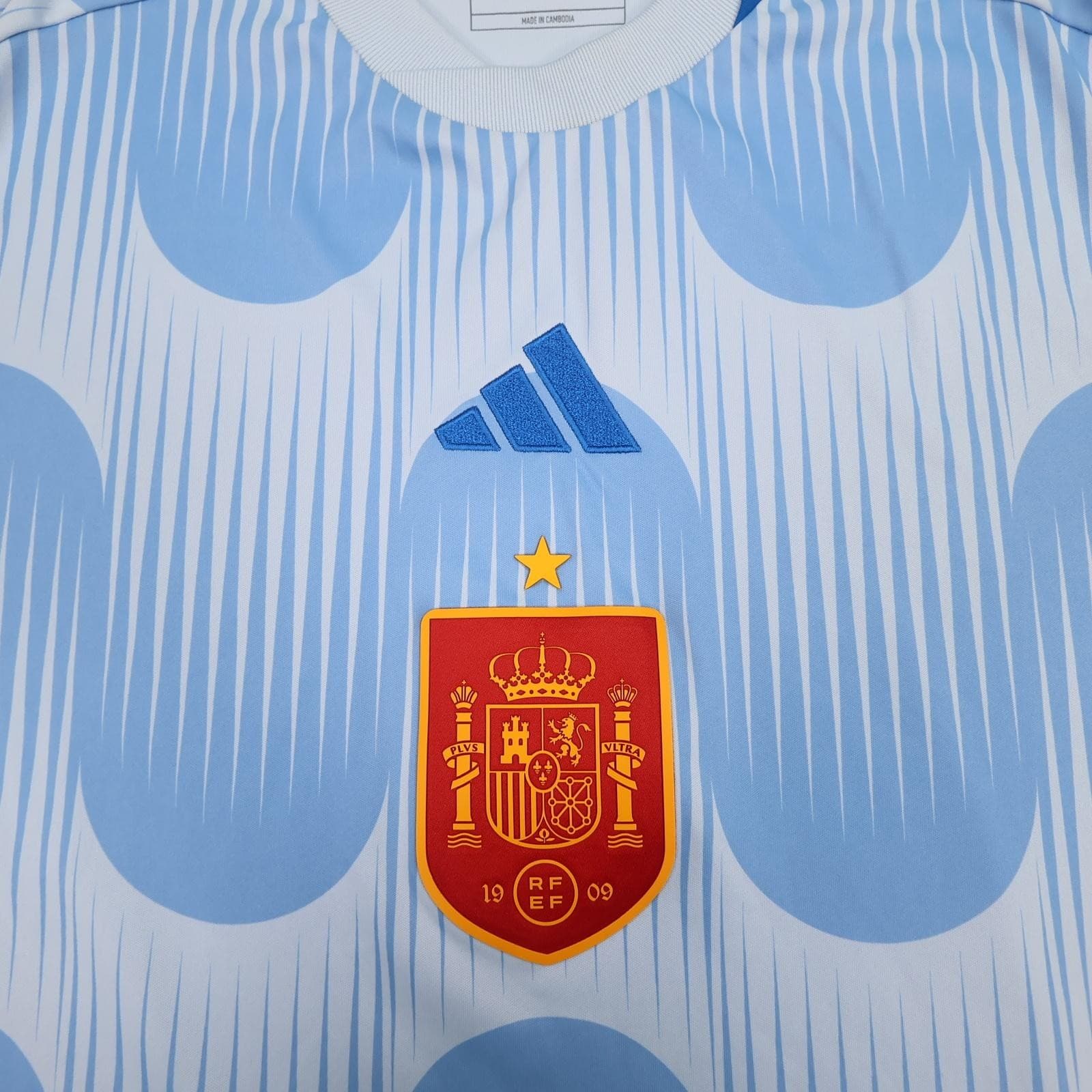 Spain Away Shirt Mens Medium Blue 2022 2023 Football Adidas Slim Fit Jersey photo 3