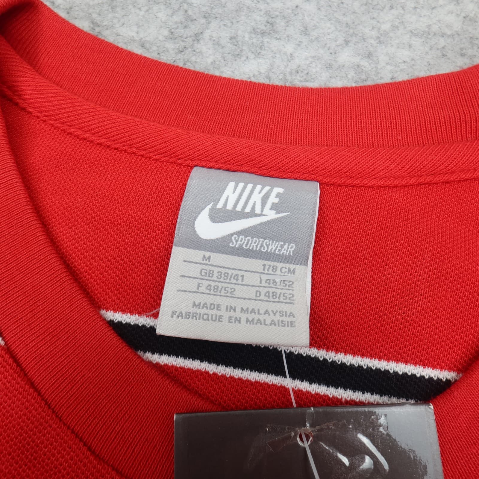 Manchester United Shirt Medium Red Polo Top Nike 1/4 Zip Striped MUFC photo 4