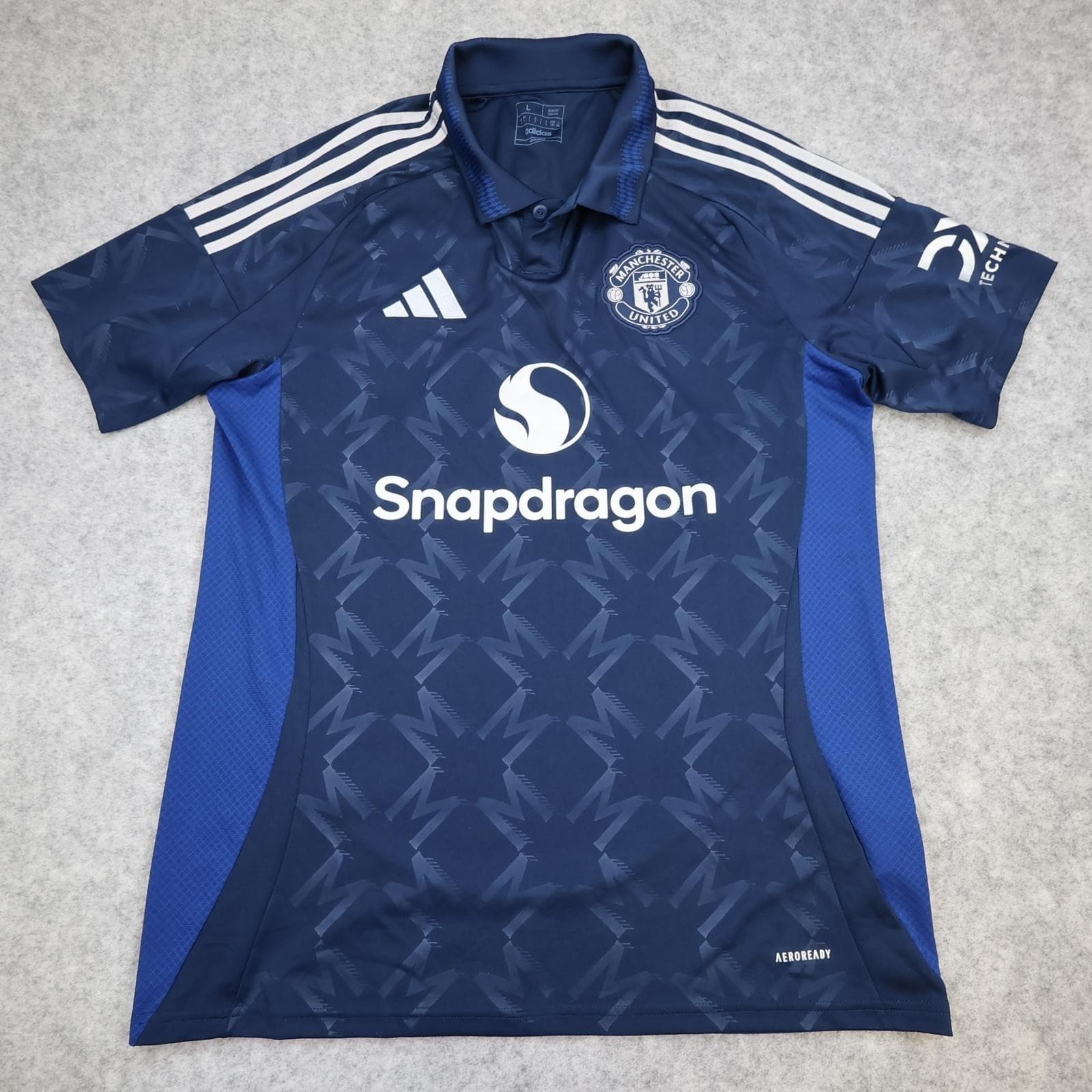 Manchester United Shirt Mens Large 3rd Kit 2024 2025 Football Adidas Snapdragon