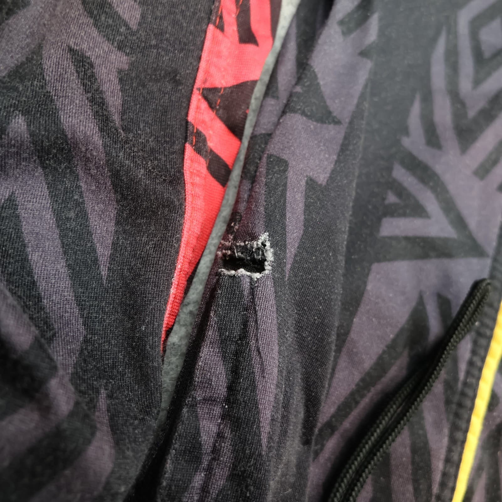 Manchester United Tracksuit 32" Kids Black Training Jacket Top Umbro 1992 1993 photo 6