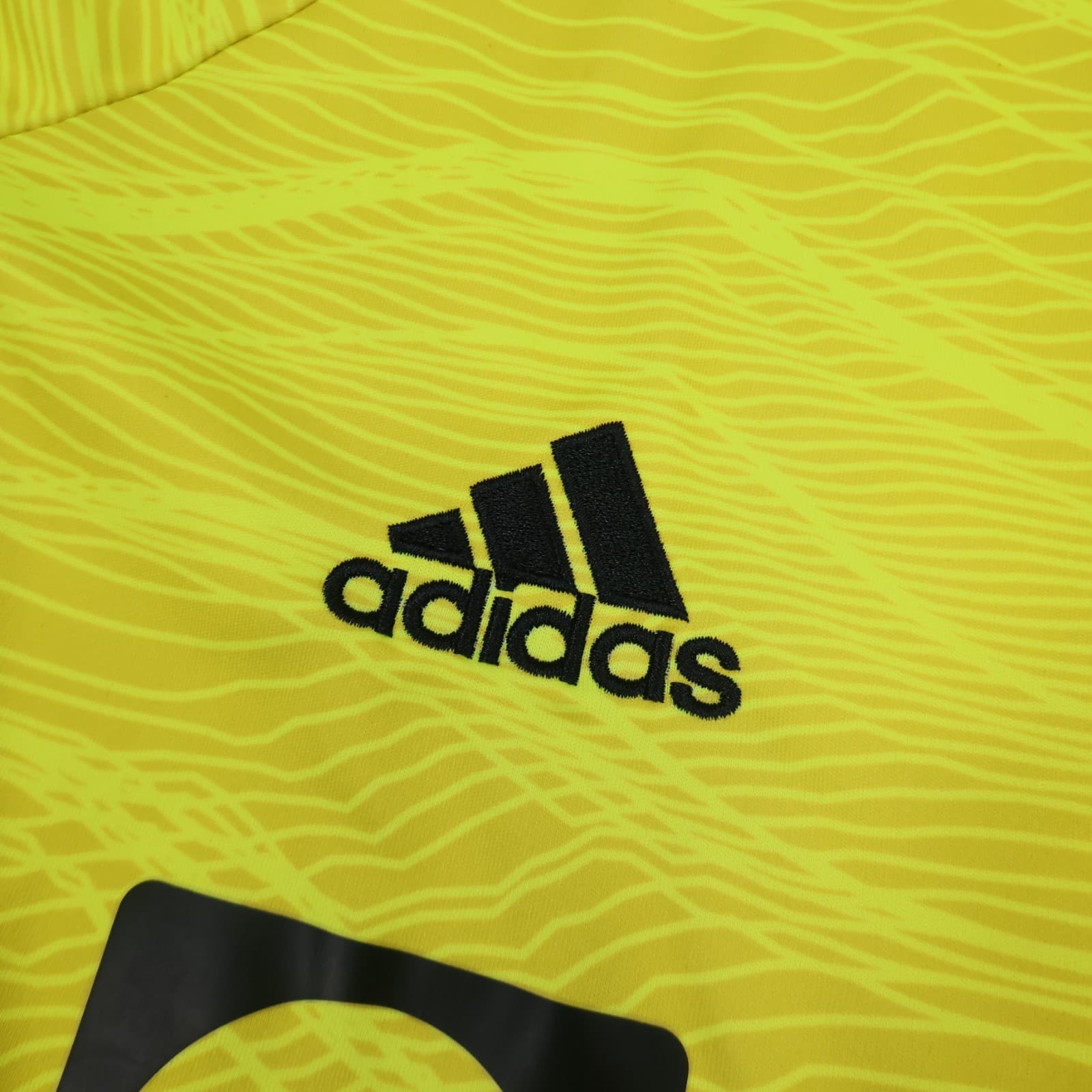 Manchester United Shirt Medium Yellow Goalkeeper Kit 2021 2022 Adidas Jersey photo 5