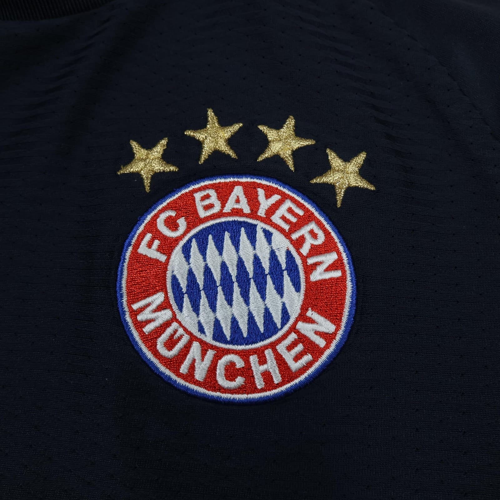 Bayern Munich Shirt Kids 13-14 Years Navy 3rd Kit 2015 2016 Adidas Soccer Jersey photo 4
