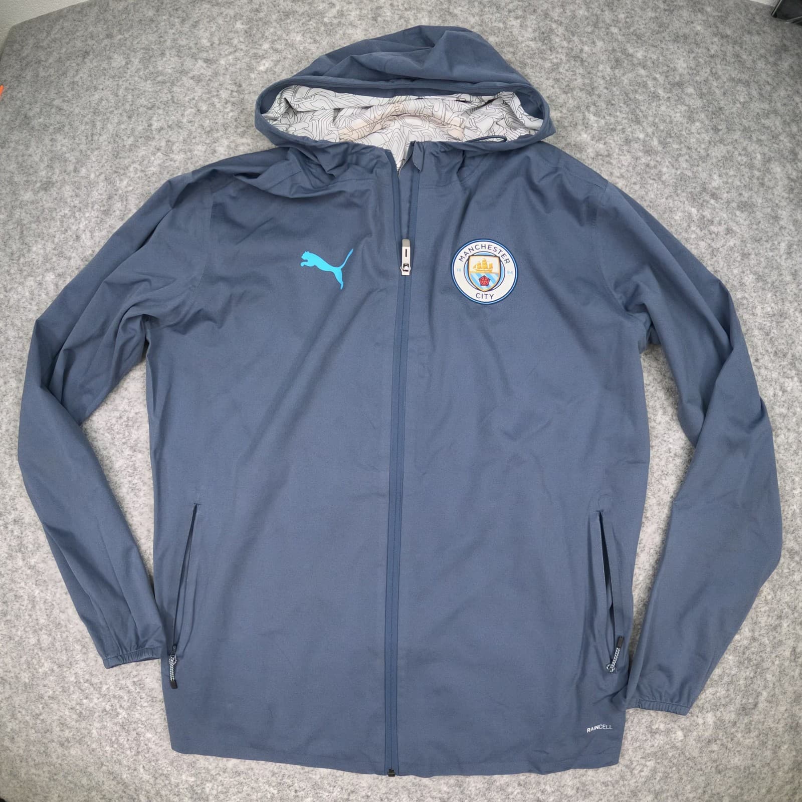 Manchester City Jacket Medium Blue PUMA Long Sleeve RAINCELL Football Zip