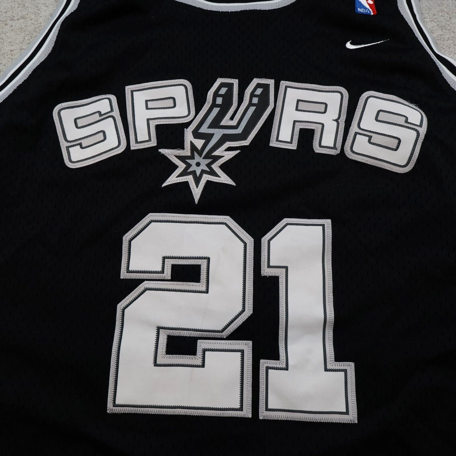 Vintage San Antonio Spurs Jersey 2XL Nike Team 90s Basketball NBA Tim Duncan 21 photo 3