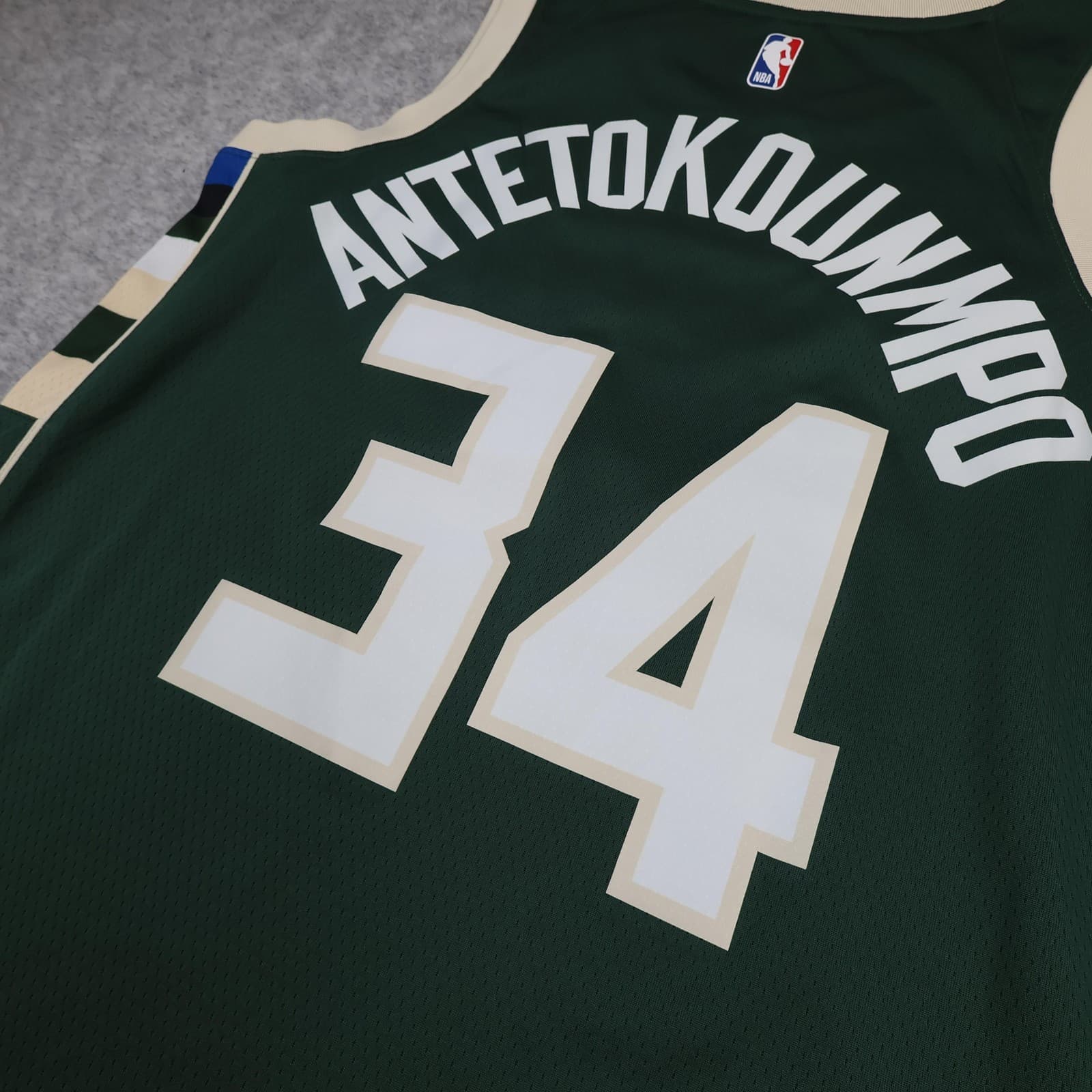 Milwaukee Bucks Basketball Jersey Mens Medium Green NBA Nike Antetokounmpo 34 photo 7