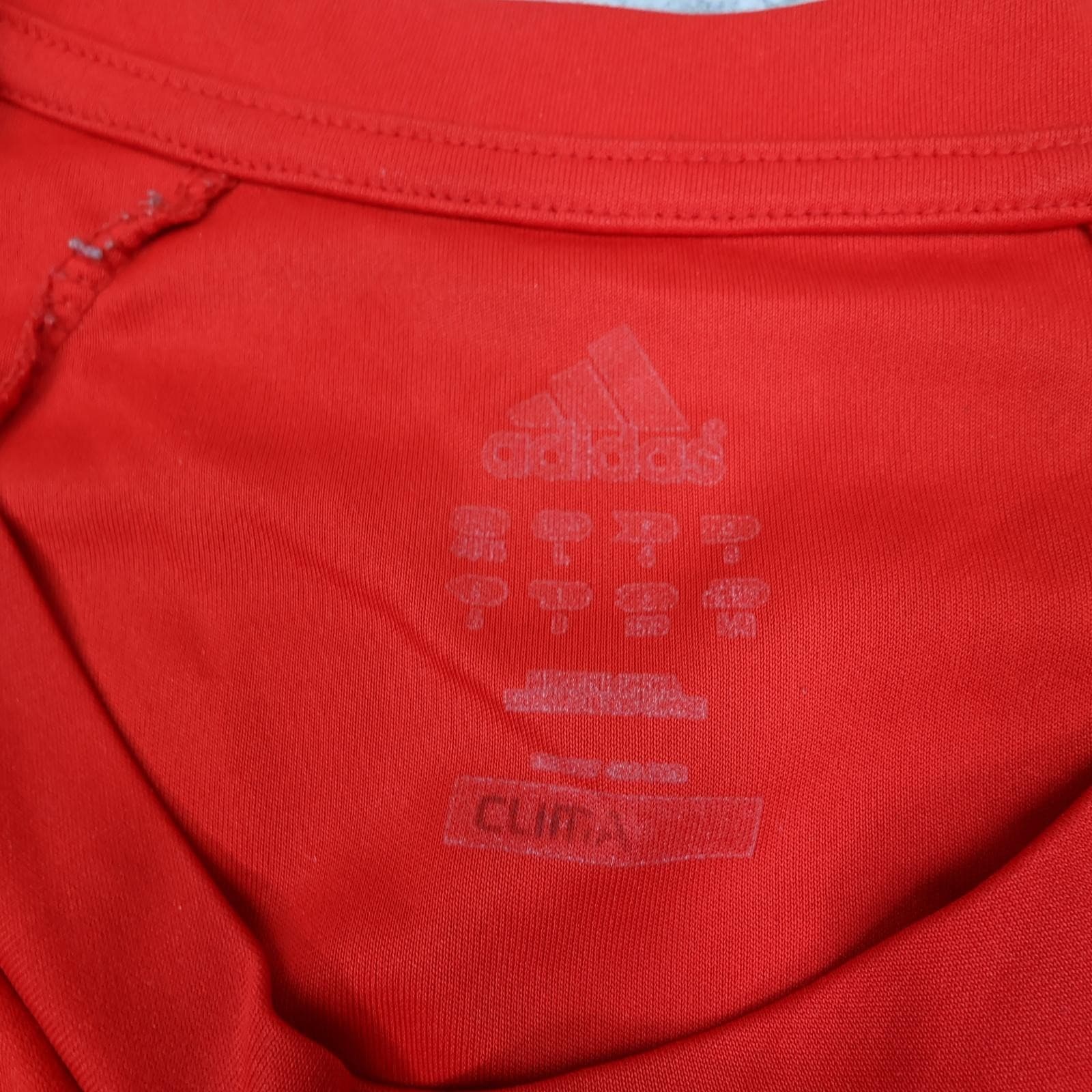 Liverpool Training Shirt Mens Large Red EPL Football Adidas Carlsberg Jersey photo 6