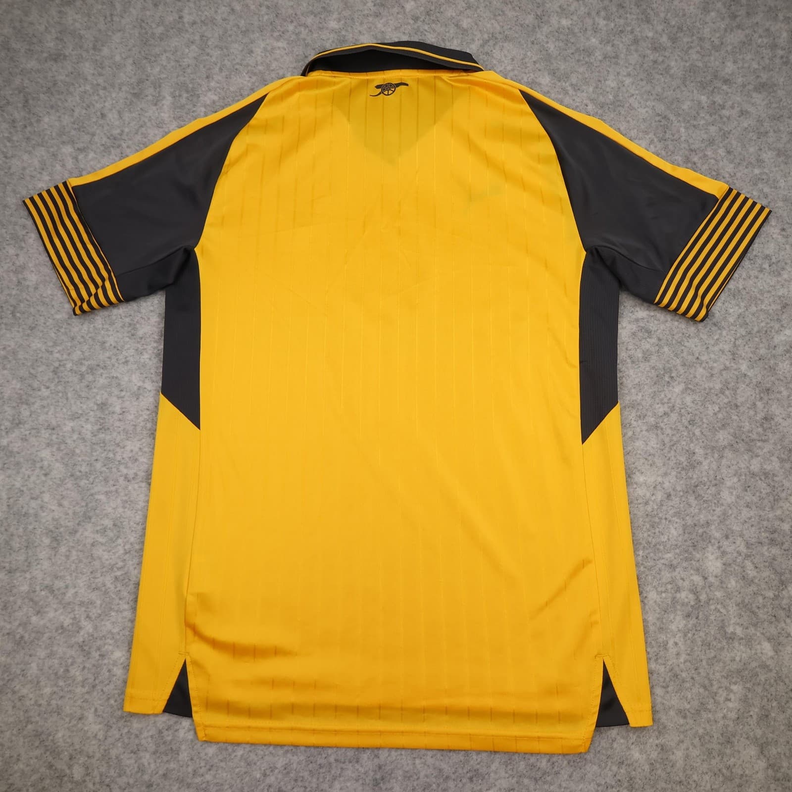 Arsenal Away Shirt Mens Small Yellow 2016 2017 Football Soccer Puma Jersey photo 2