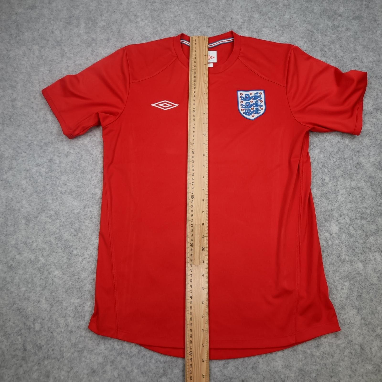 England Away Shirt Mens Medium Red 2010 2011 Umbro Tailored Soccer Jersey photo 9