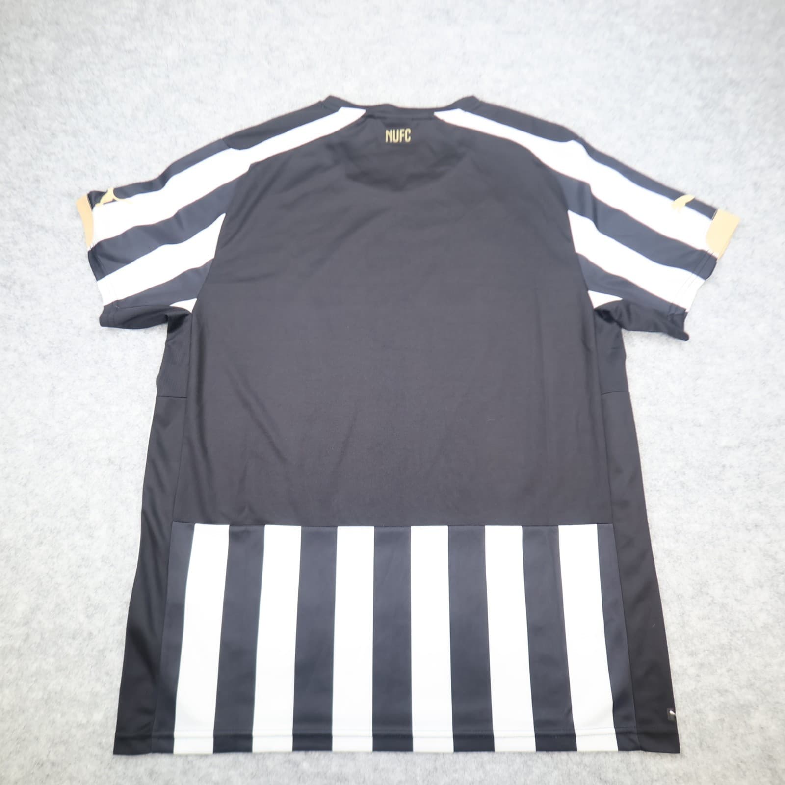 Newcastle United Shirt Medium White Black Home Kit 2014 2015 Puma Jersey photo 2
