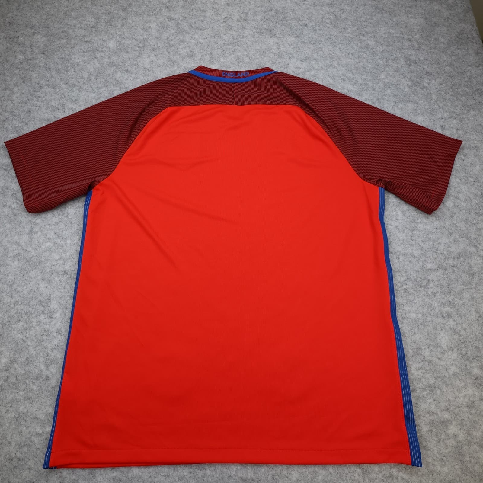 England Football Shirt Extra Large Nike Red Away Kit 2018 2019 Soccer Jersey 796 photo 2