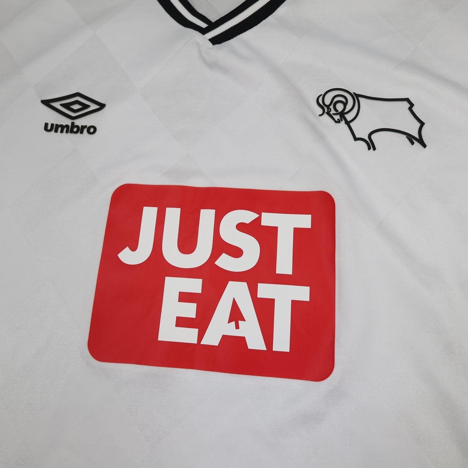 Derby County Shirt Mens Large White Home 2015 2016 EFL Umbro Just Eat Jersey photo 2