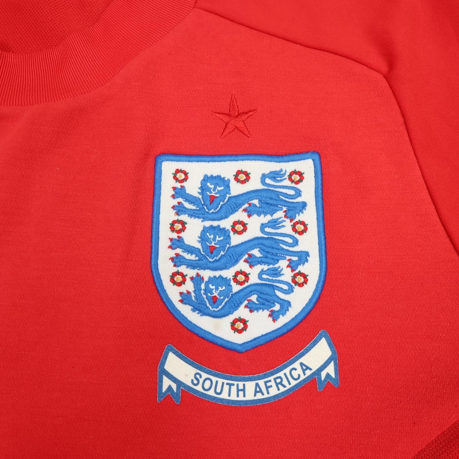 England Away Shirt Mens Large Red 2010 Football Umbro Rooney 10 Jersey Top photo 5