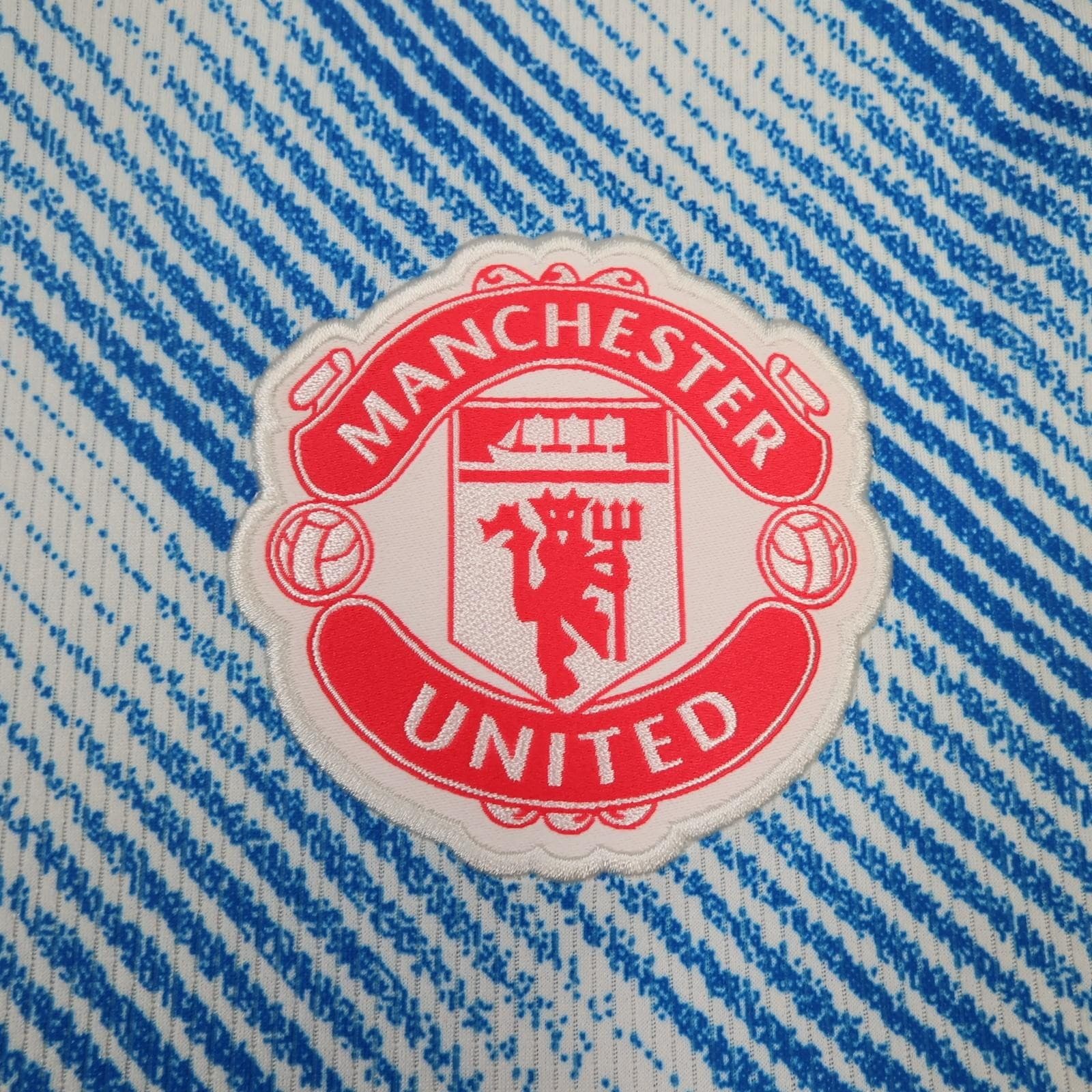 Manchester United Away Shirt Mens XL White 2021 2022 Adidas TeamViewer Jersey photo 3