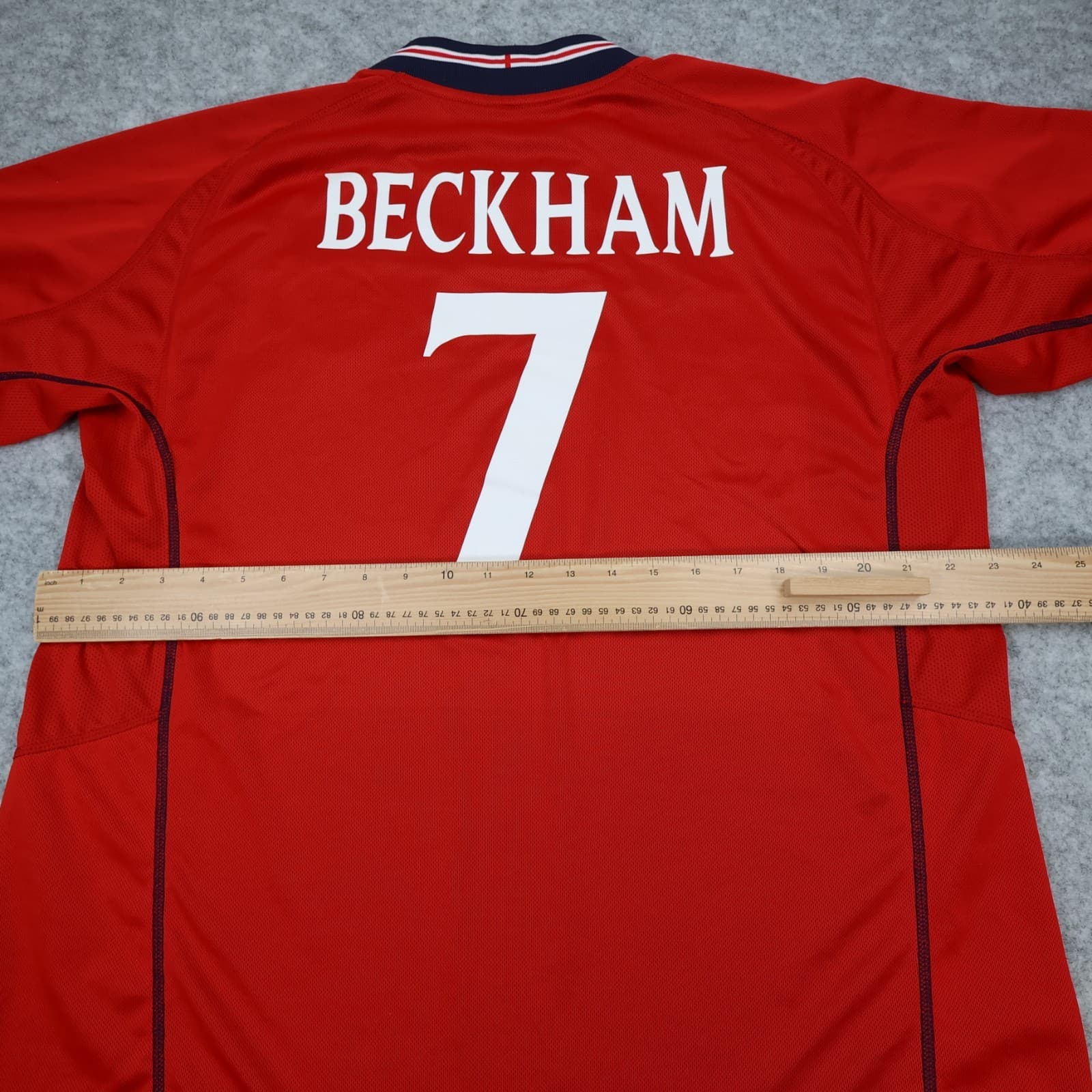 England Football Shirt Large Red Away Kit 2002 2004 Soccer Jersey David Beckham photo 9