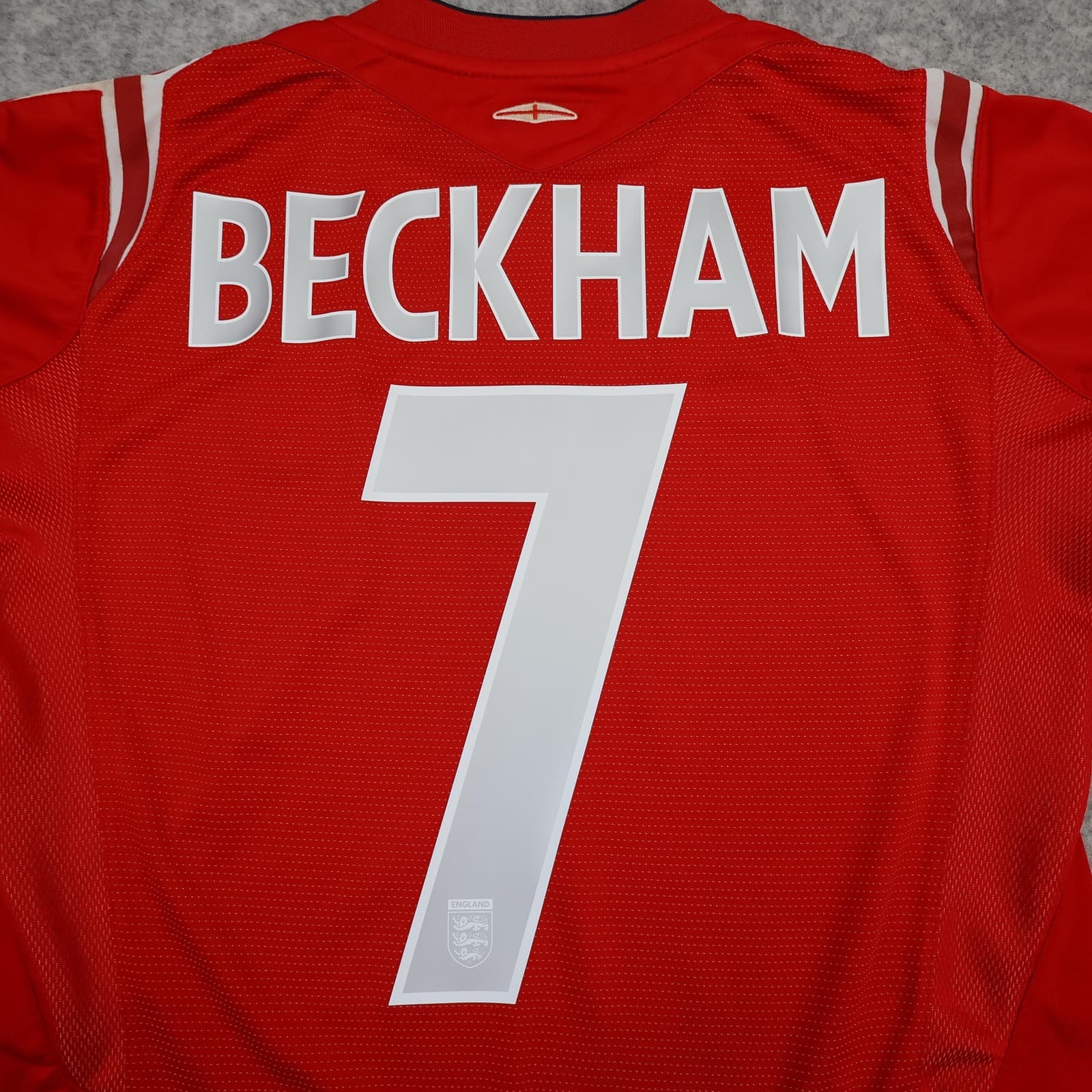 Vintage England Away Shirt Mens Small Red 2004 2006 Football Umbro Beckham 7 photo 16