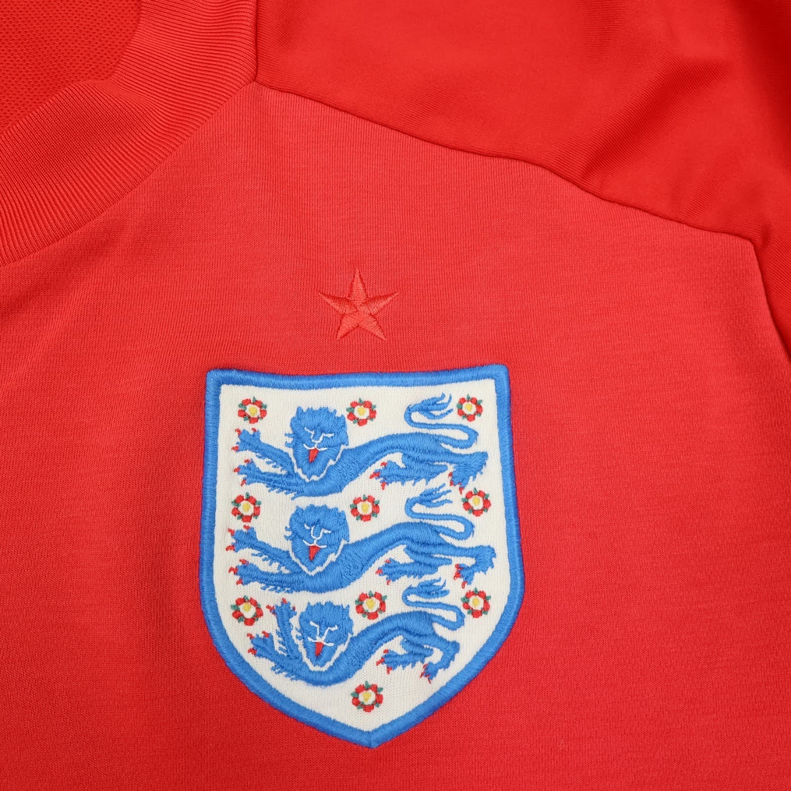 England Football Shirt 2XL Red Away Kit Umbro 2010 2011 48 South Africa XXL photo 3