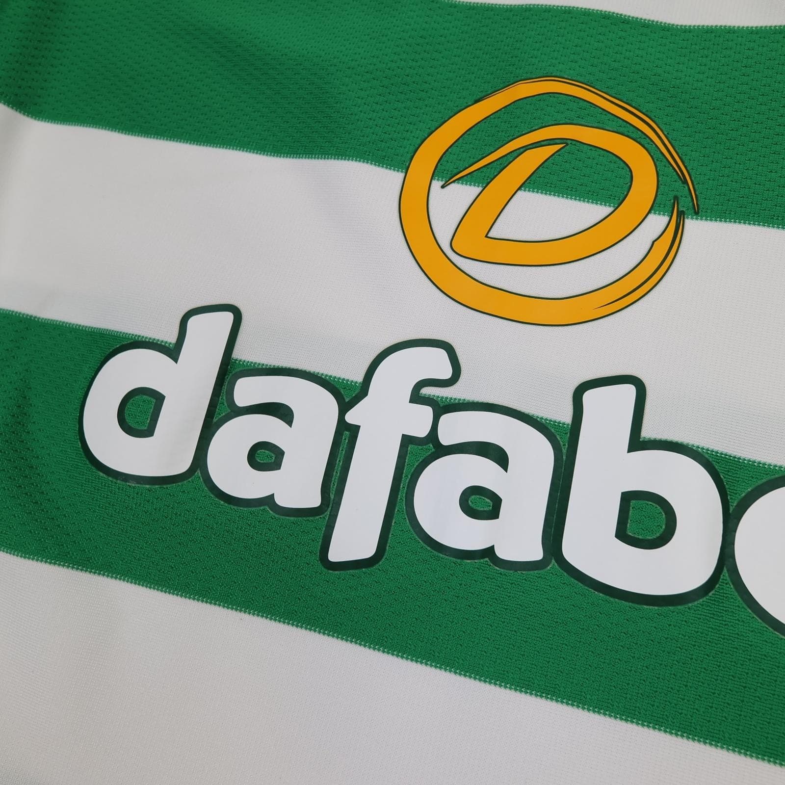 Celtic Shirt Mens Medium Green White Home 2024 2025 Adidas Soccer Jersey Kyogo 8 photo 4