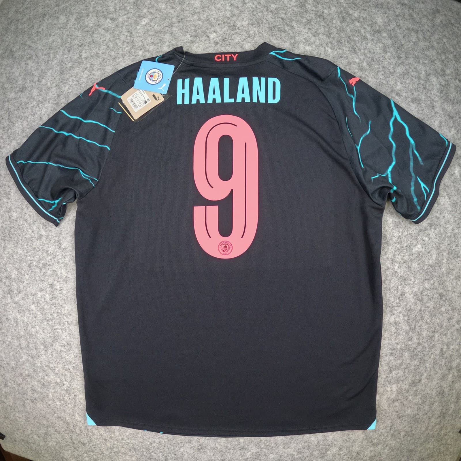 Manchester City Football Shirt Extra Large Black 2023 24 PUMA Haaland Jersey