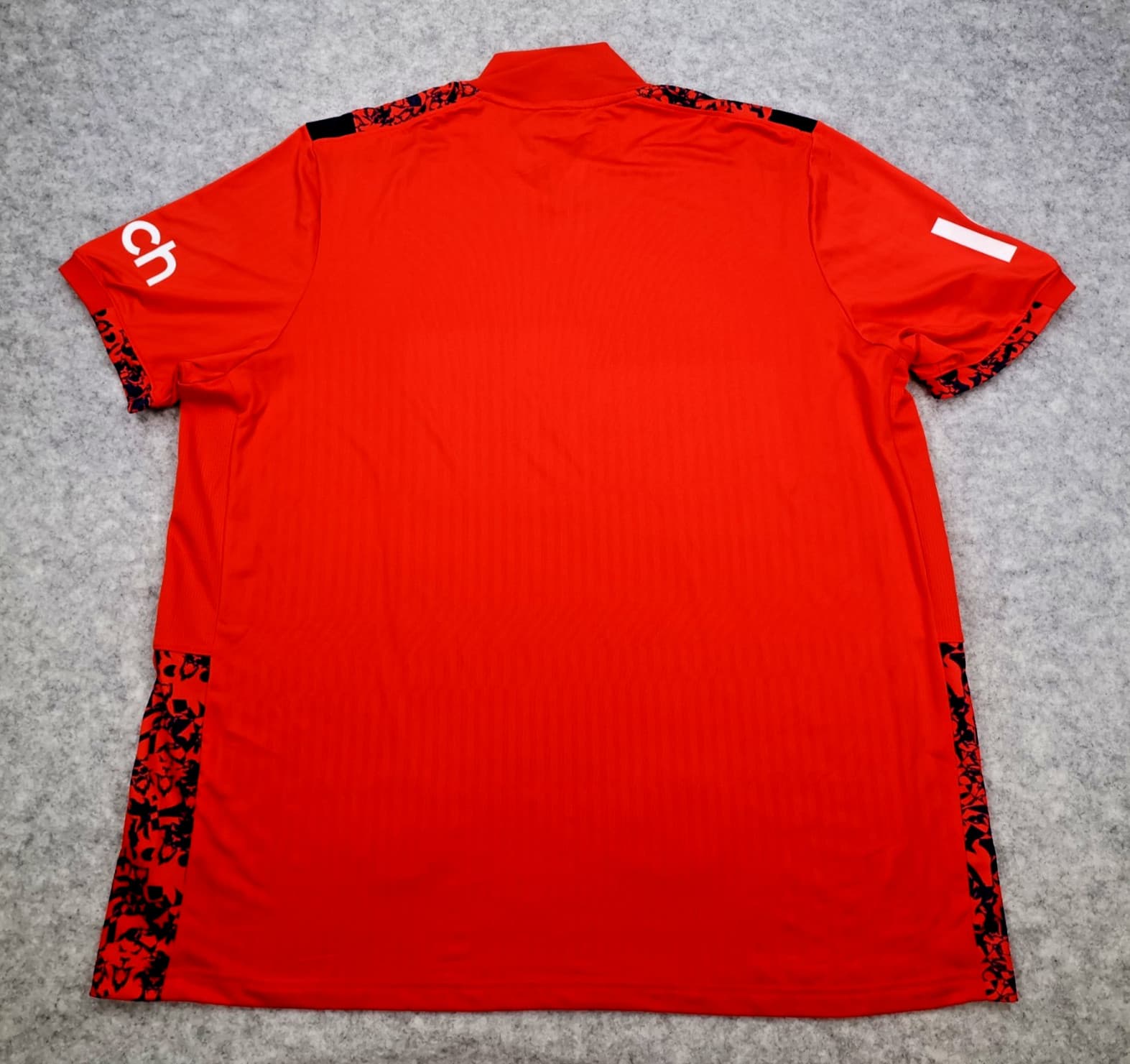 England Cricket Shirt 2XL Red 2024 2025 T20 Cinch Castore Shirt photo 2