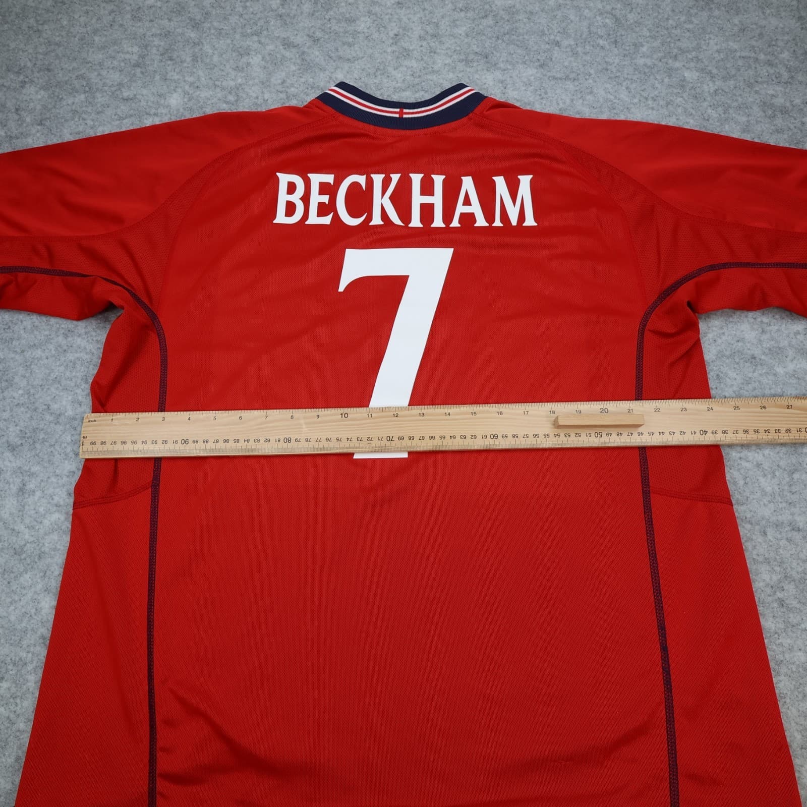 England Football Shirt Extra Large Red Away Kit 2002 2004 Jersey David Beckham photo 8