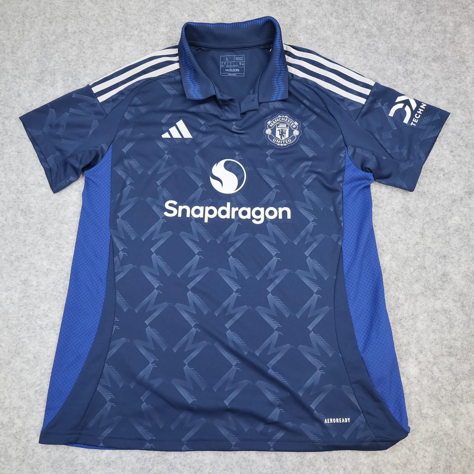 Manchester United Shirt Mens Large Blue 3rd Kit 2024 Football Adidas Snapdragon