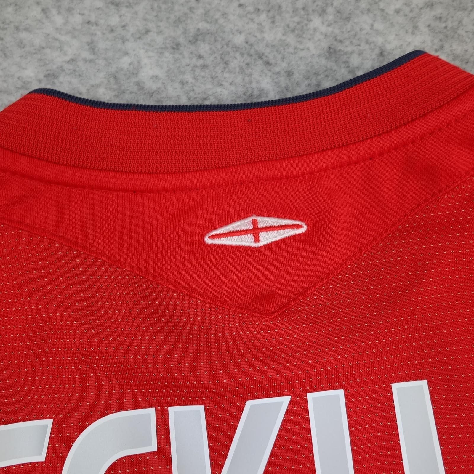 Vintage England Away Shirt Mens XL Red 2004 2006 Football Umbro David Beckham 7 photo 5